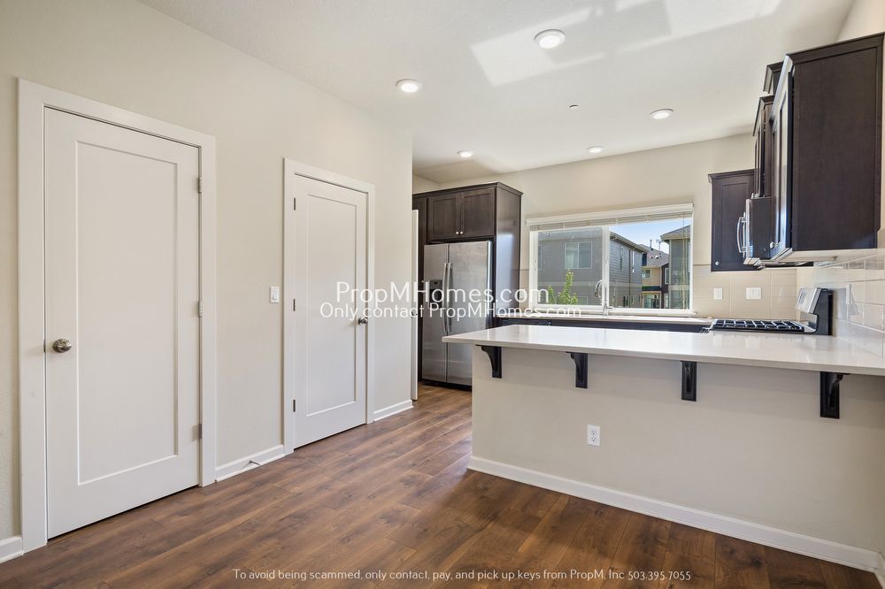 Stylish Two-Bedroom Townhome in the Heart of Orenco! property image