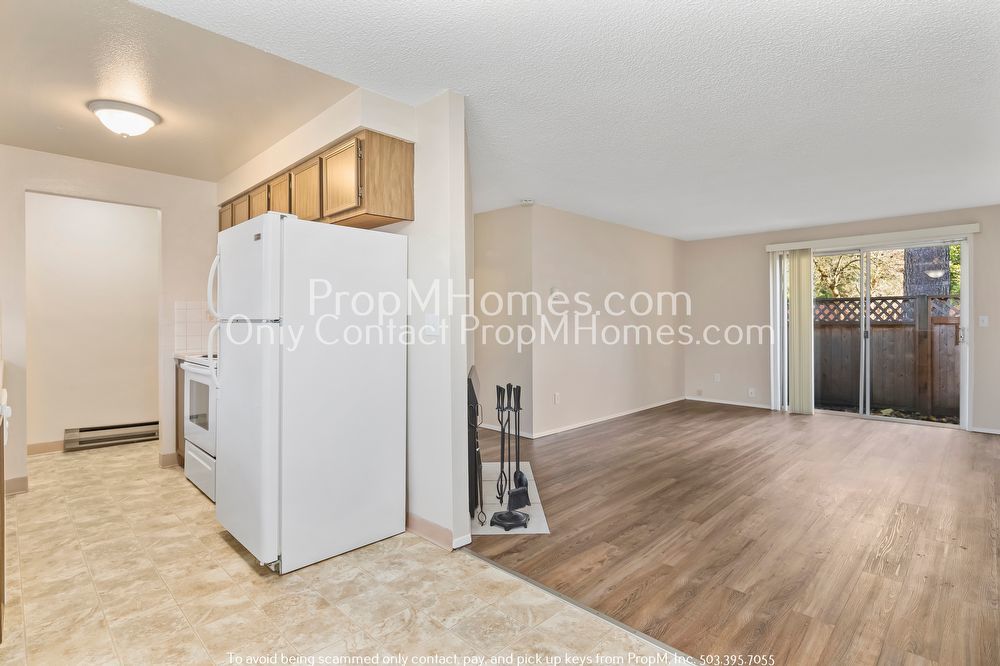 Discover Serenity in Montavilla's Hidden Gem! property image