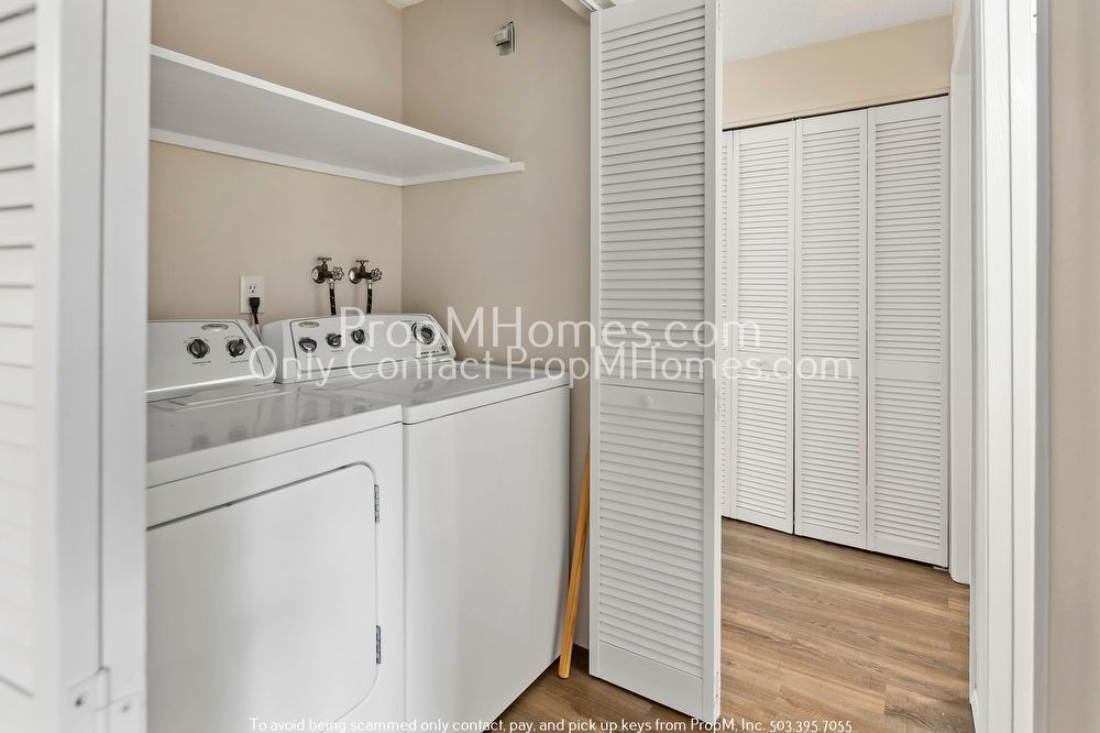 Discover Serenity in Montavilla's Hidden Gem! property image