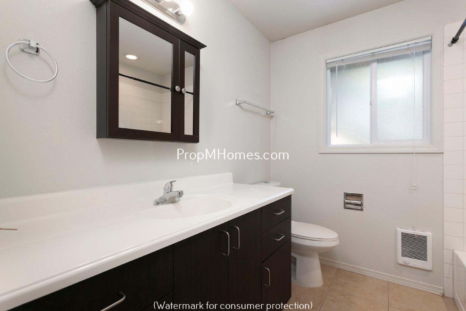 Two Bedroom Apartment with Private Patio in Glenfair Neighborhood! property image