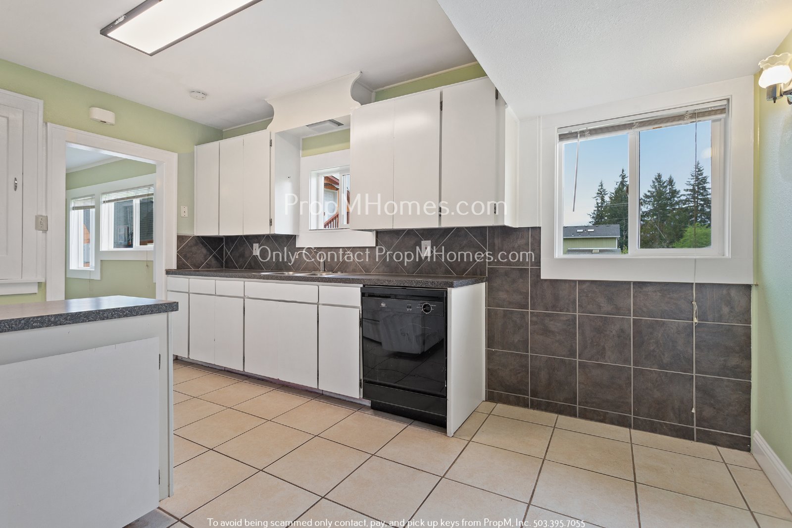 Charming Three Bedroom Home in Hazelwood! property image