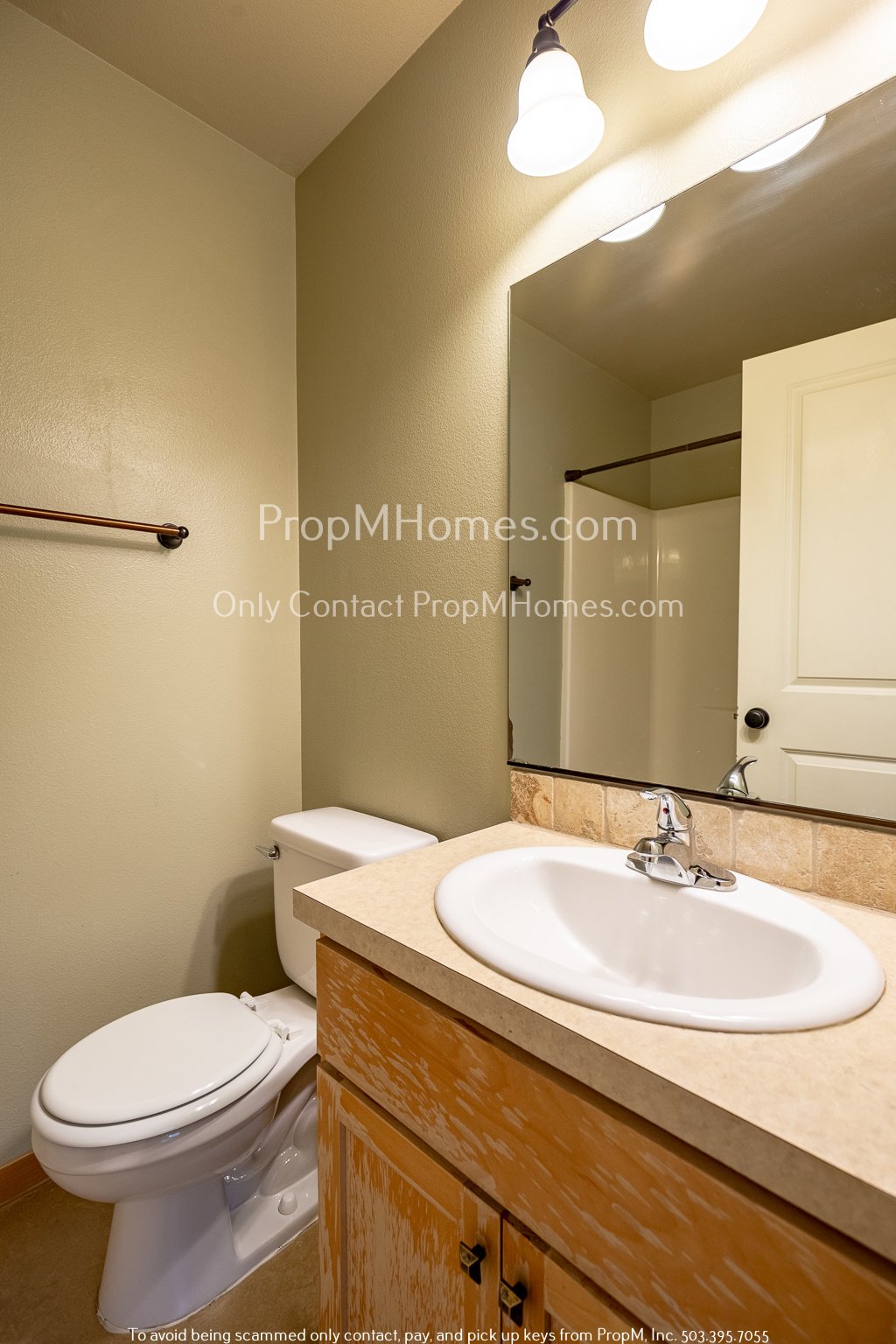 Charming Three Bedroom, Two and Half Bath in PowellHurst-Gilbert Neighborhood! property image