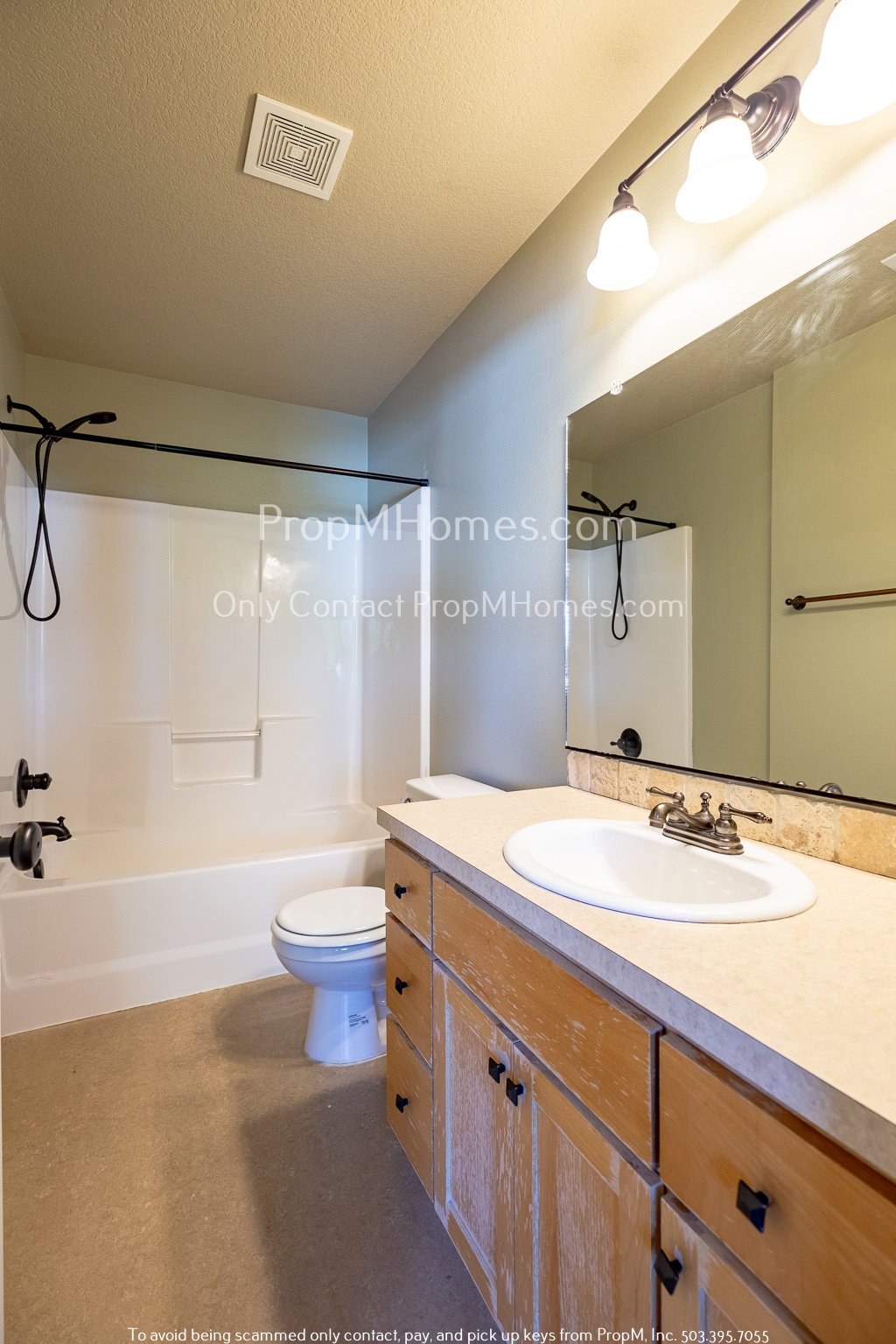 Charming Three Bedroom, Two and Half Bath in PowellHurst-Gilbert Neighborhood! property image