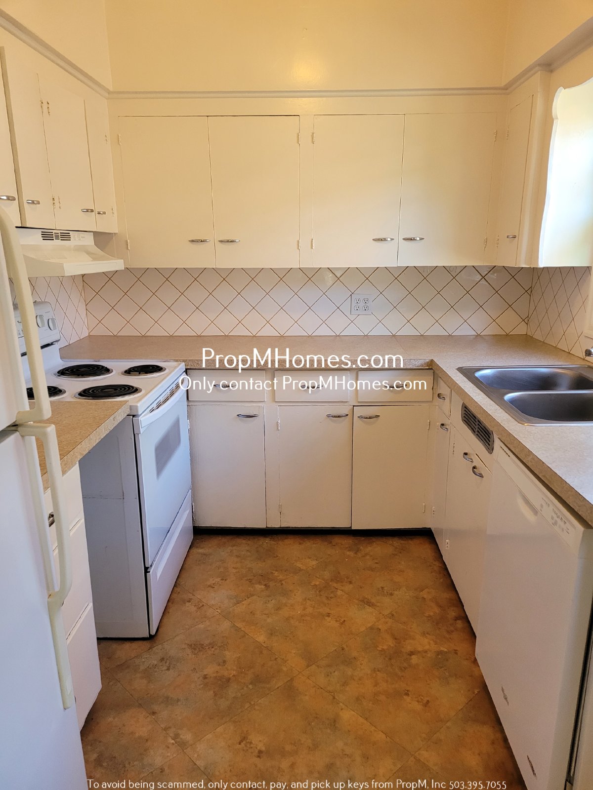 Charming Two Bedroom Duplex in SE! property image