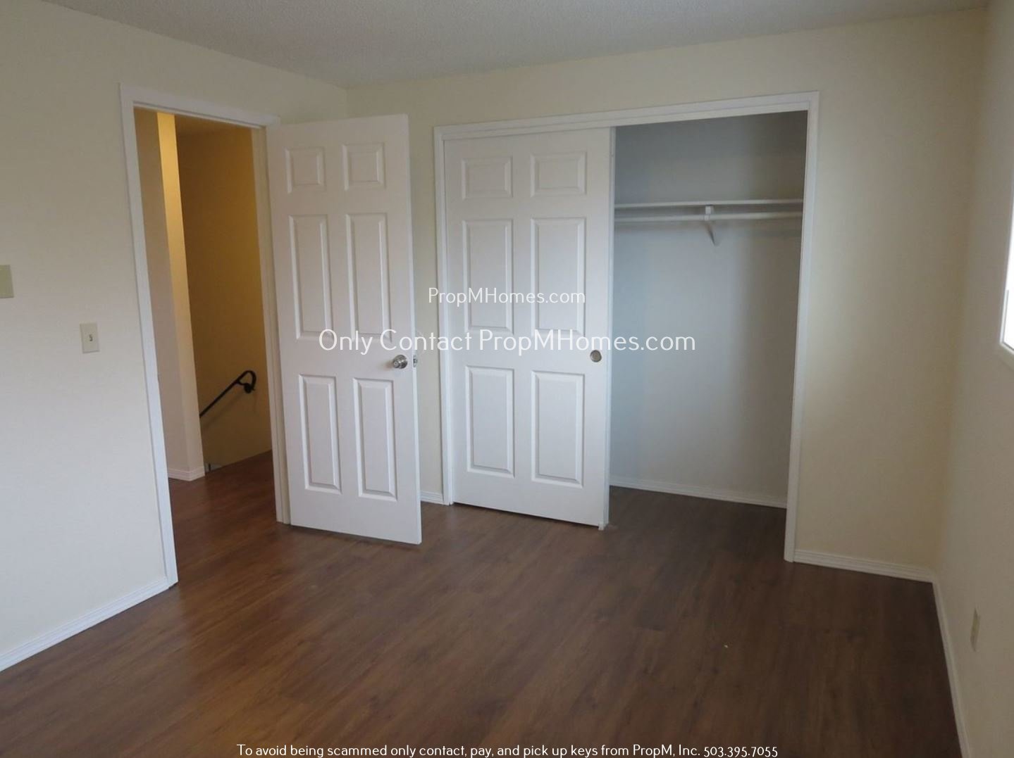 Beautiful Duplex in Hillsboro with Attached Garage! property image