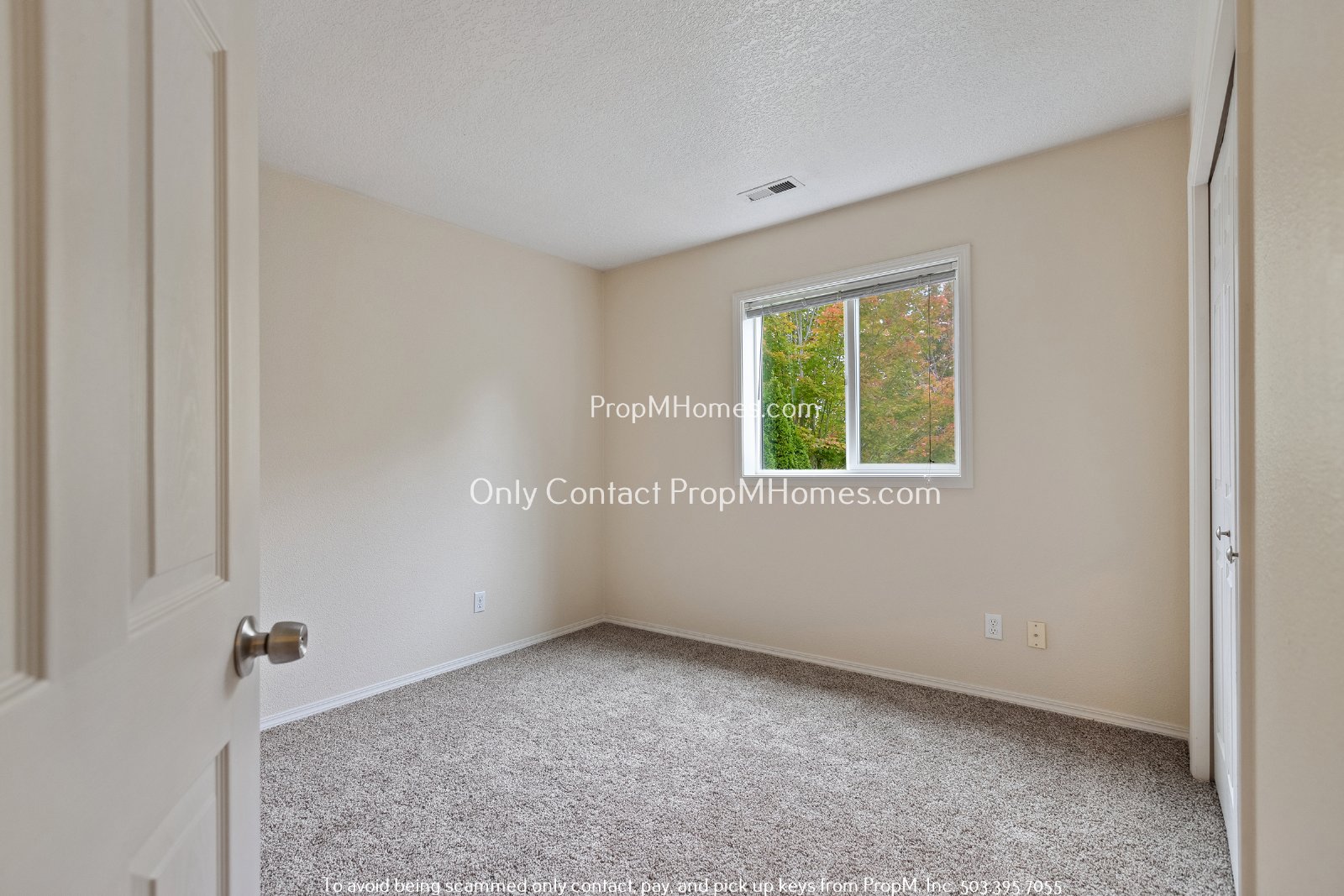 Bethany Gem: Suburban Living Near Parks and Shopping! property image
