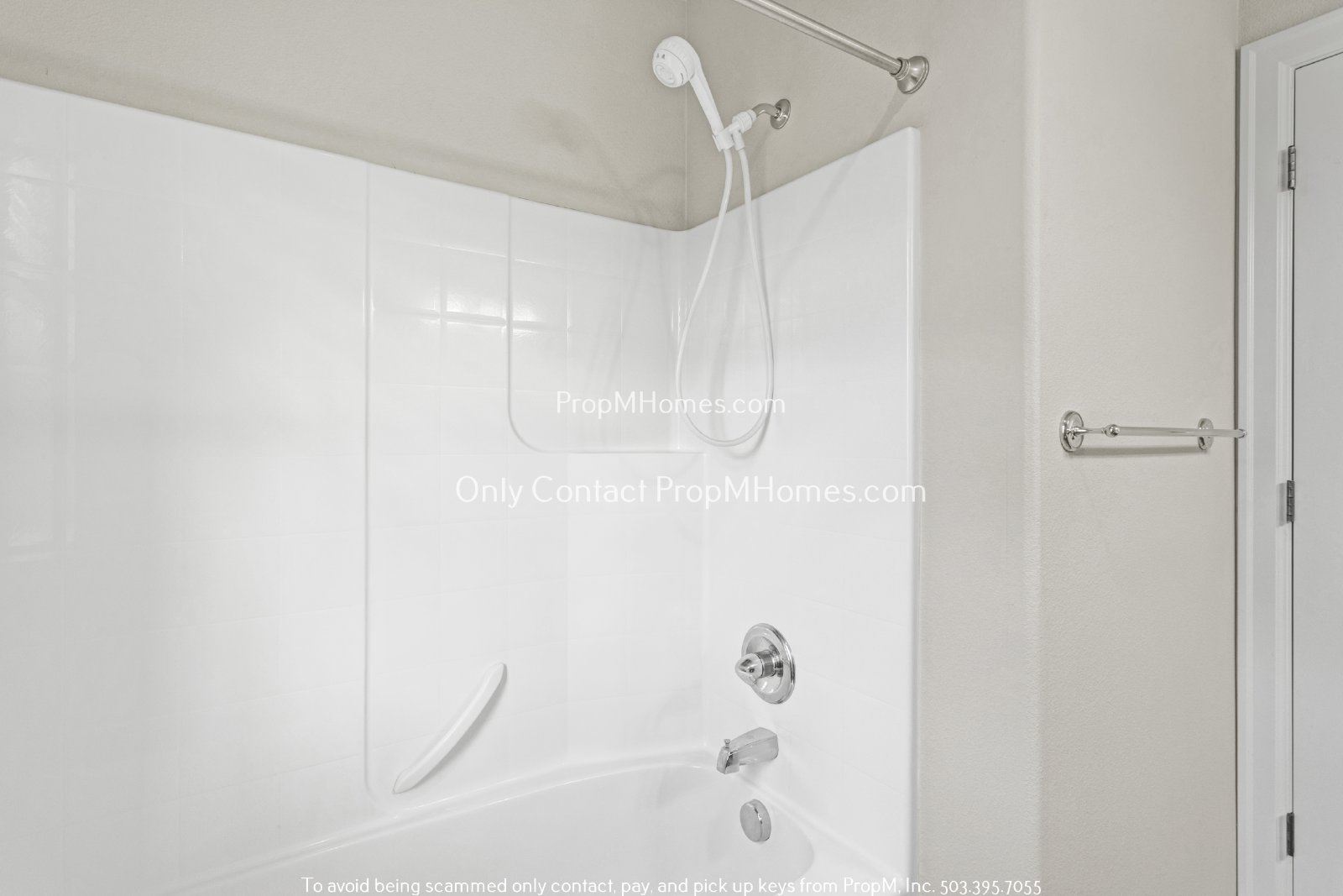 Gorgeous Villebois Home with a Hot Tub & Bonus Room! property image