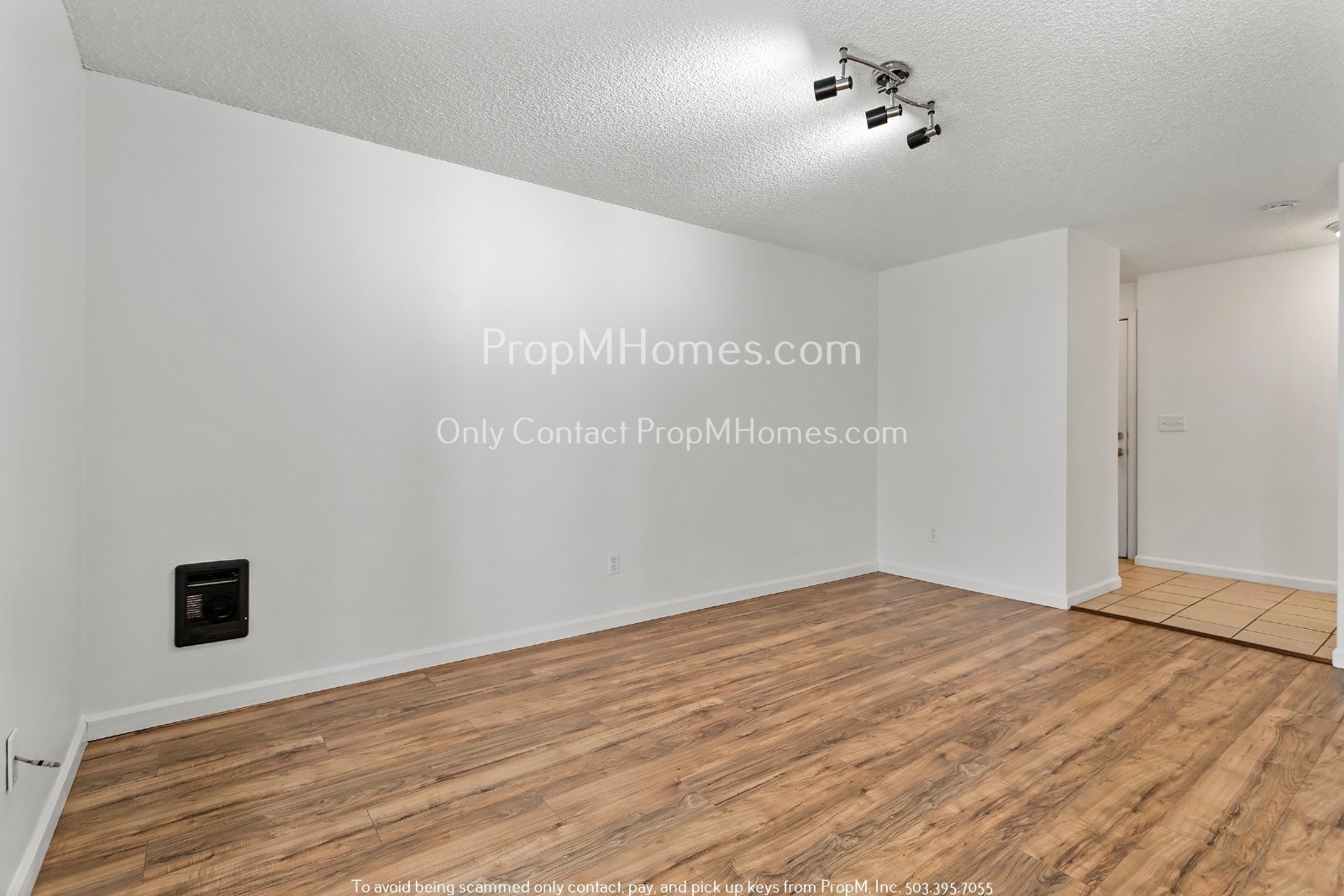 One Bedroom Escape In the Heart of Oregon City - Ground Floor Unit! property image