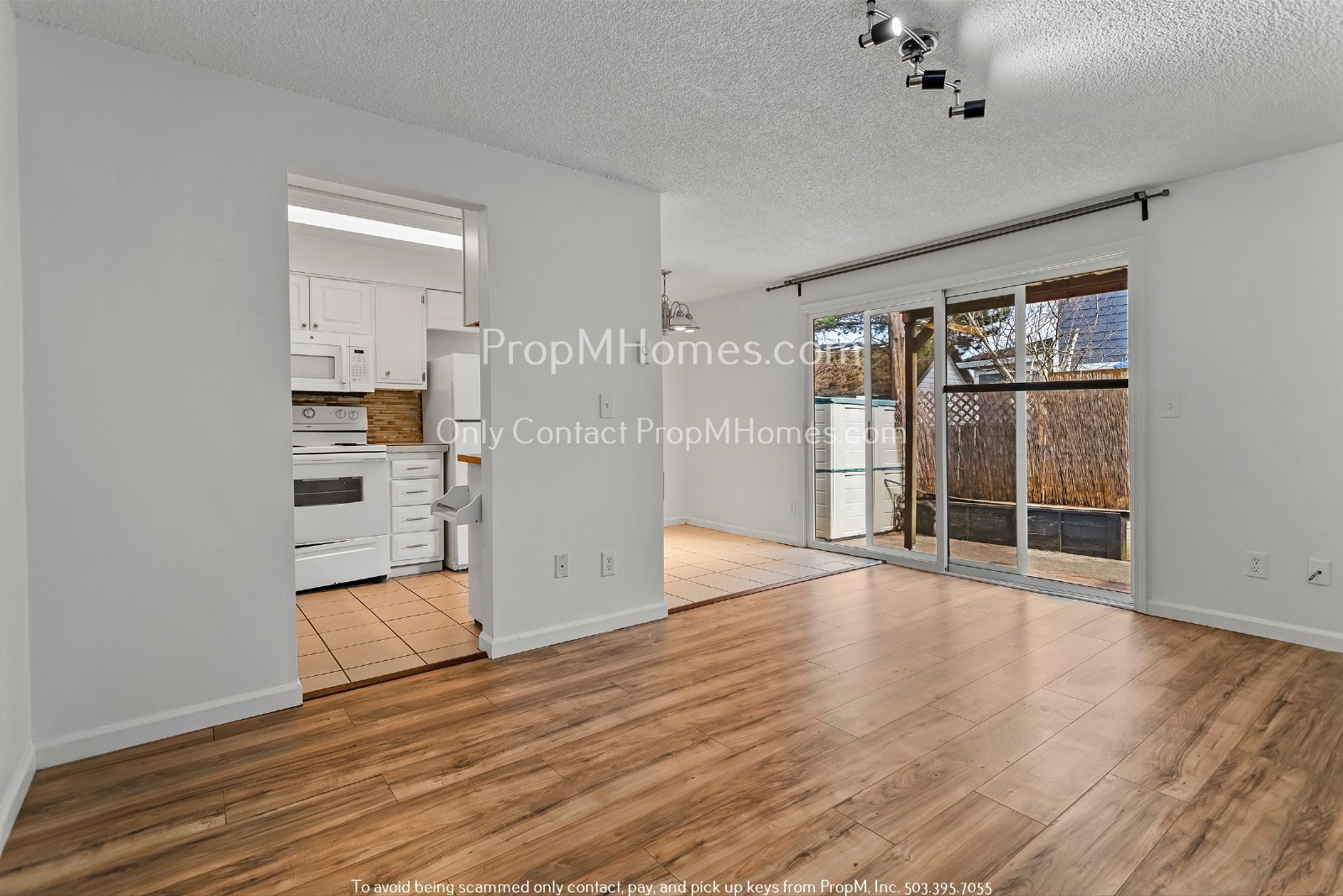 One Bedroom Escape In the Heart of Oregon City - Ground Floor Unit! property image