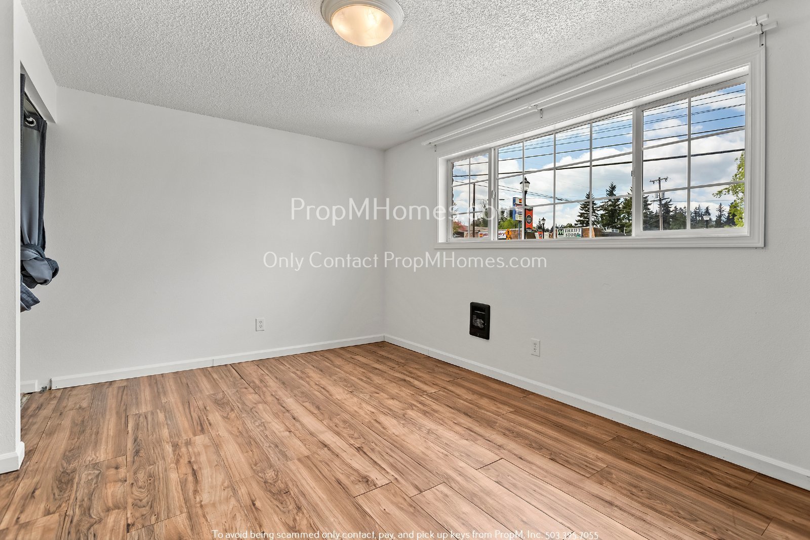 One Bedroom Escape In the Heart of Oregon City - Ground Floor Unit! property image