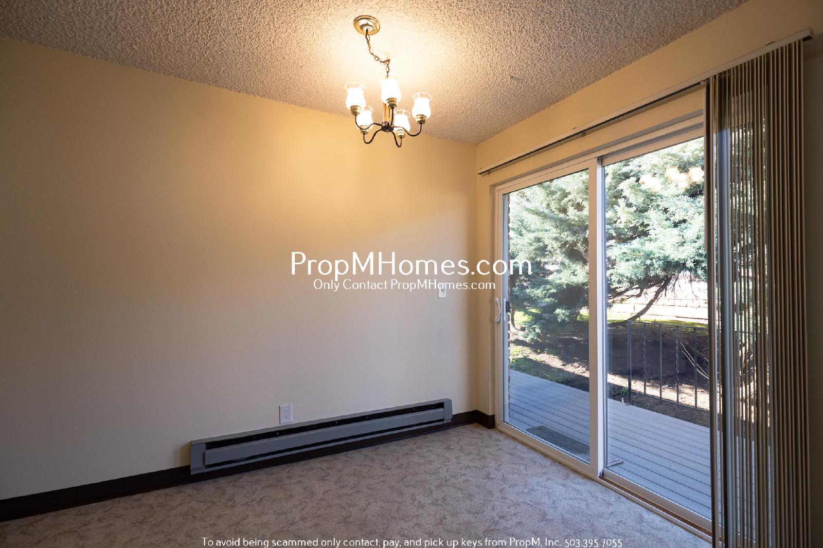 Two Bedroom Charmer in the Heart of Oregon City - Garage Included! property image