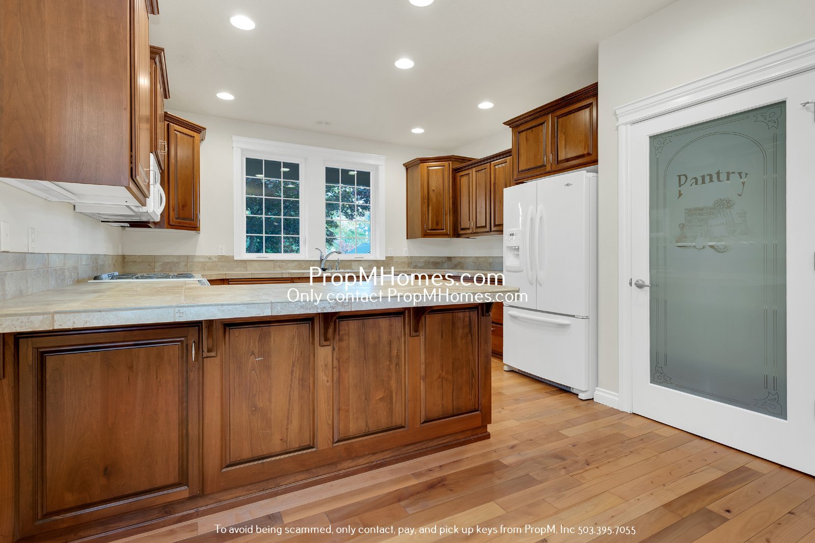 Luxury Four Bedroom Home in Oregon City! property image