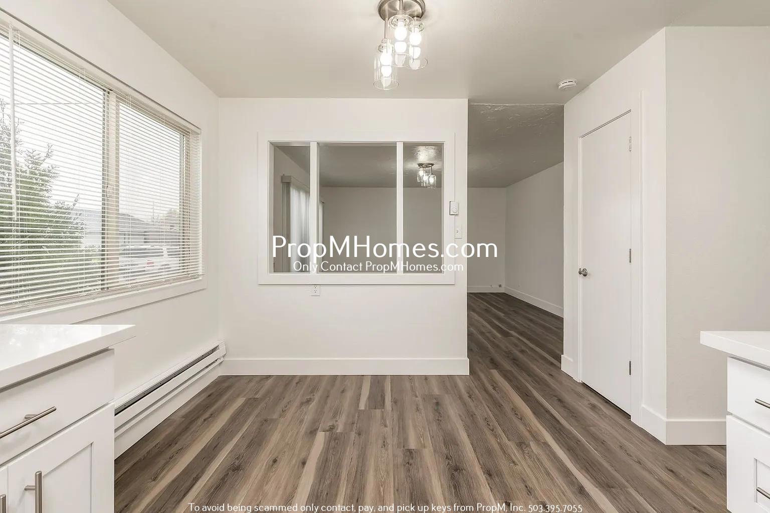 Updated 3 Bedroom Duplex in Newberg! property image