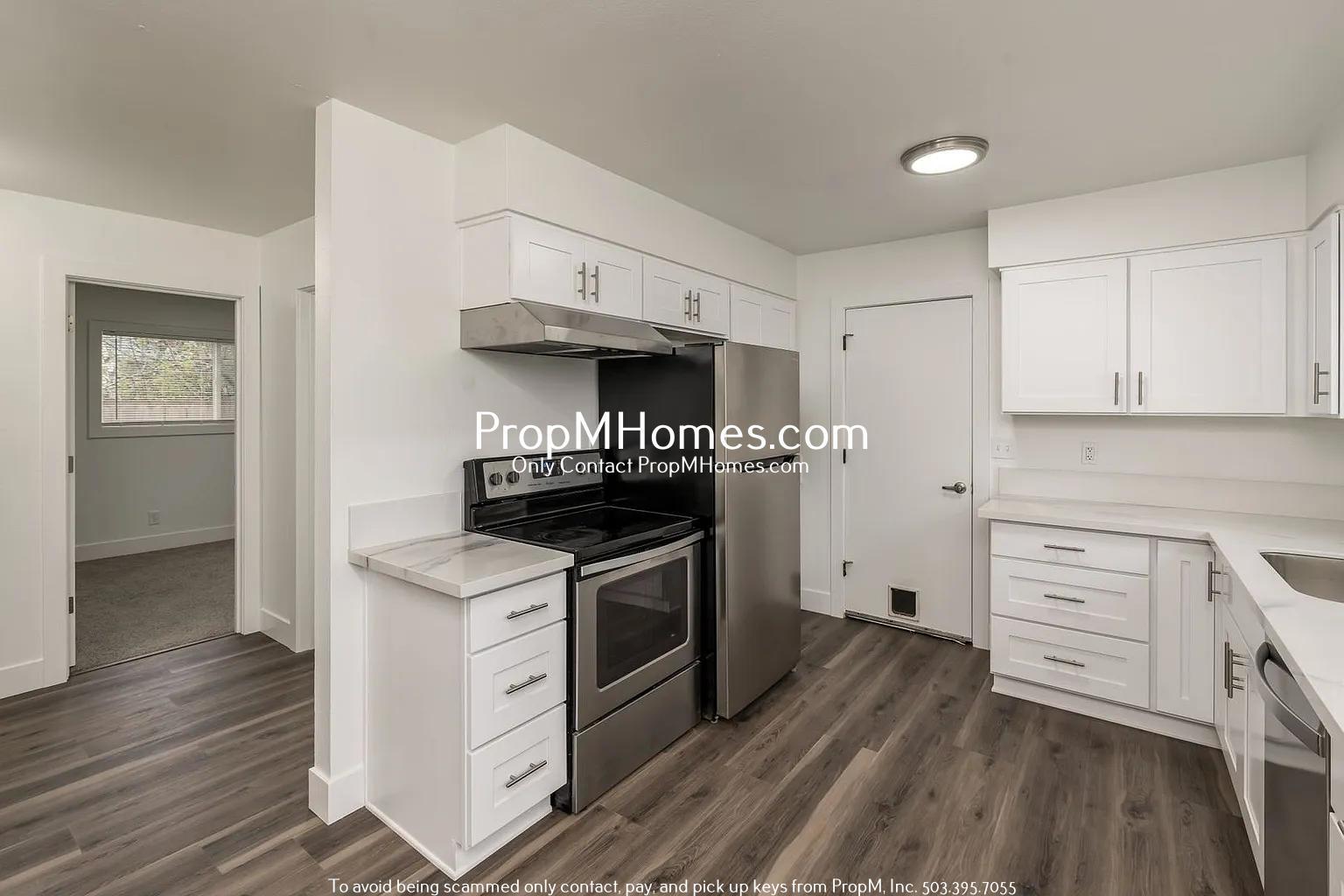 Updated 3 Bedroom Duplex in Newberg! property image