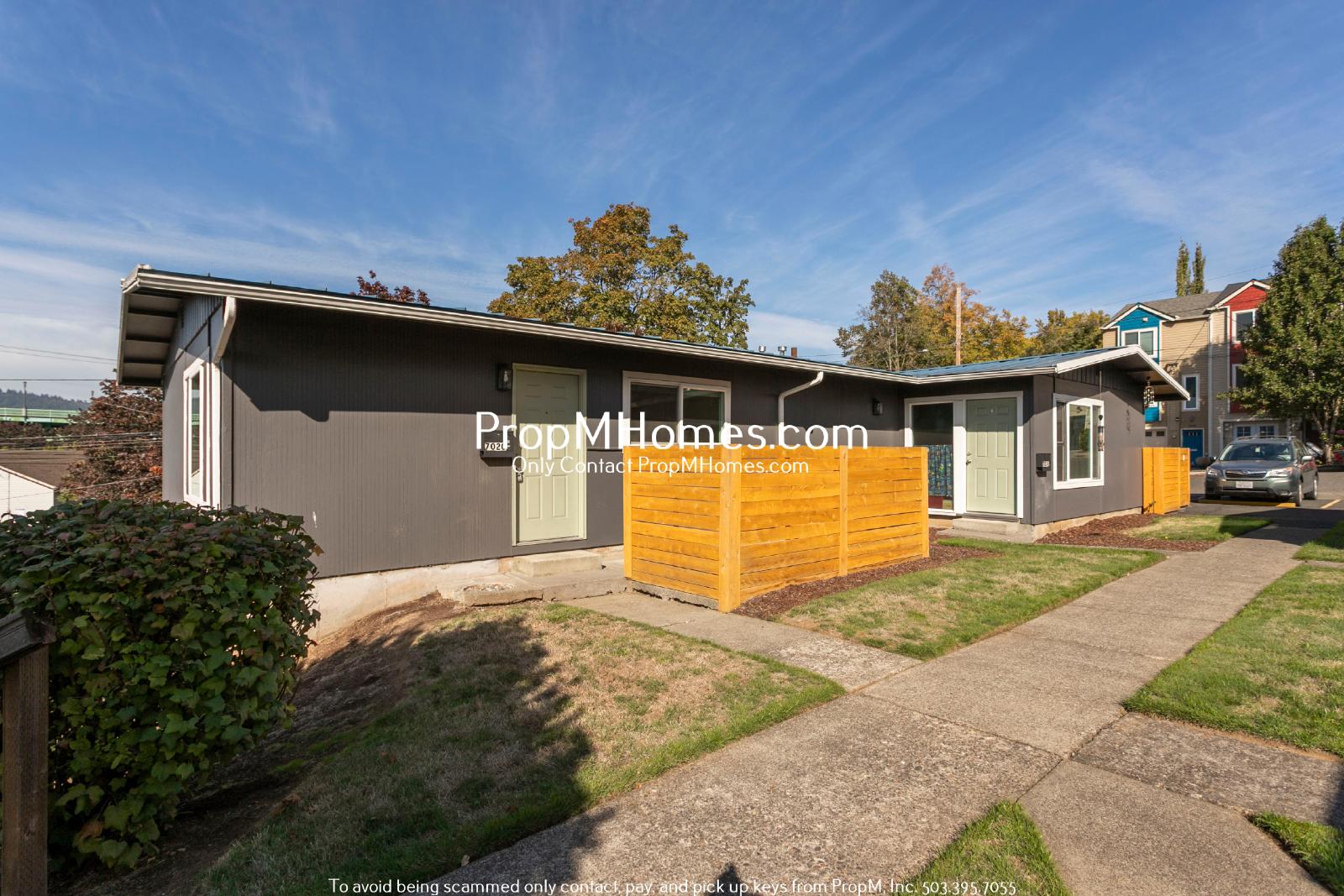 Updated Two Bedroom Unit w/ St Johns Views! property image