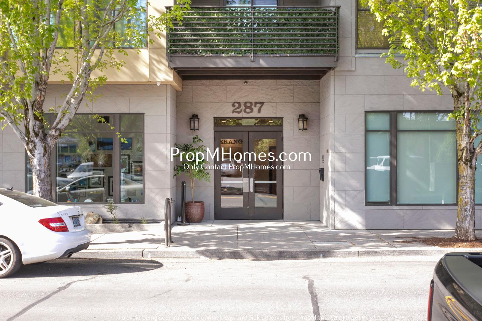 Light Filled One Bedroom Condo In Gresham! property image