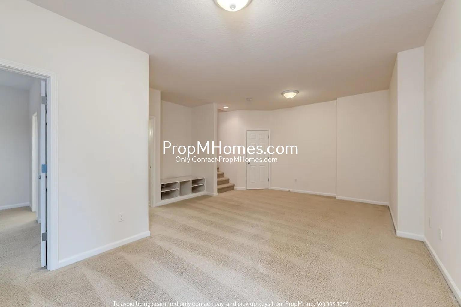 Spacious Three Bedroom Home on Bull Mountain - Gated Street! property image