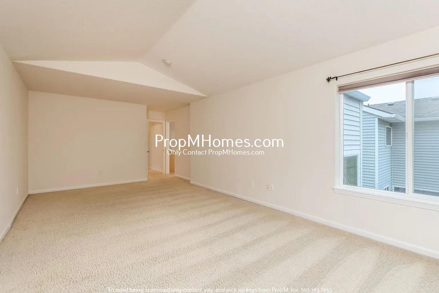 Spacious Three Bedroom Home on Bull Mountain - Gated Street! property image