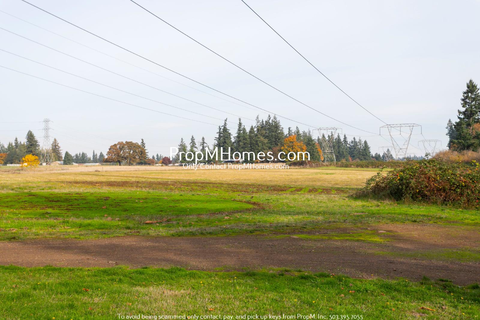 Private 20-Acre Retreat in Oregon City – Spacious 3-Bedroom Ranch Home with Scenic Views! property image