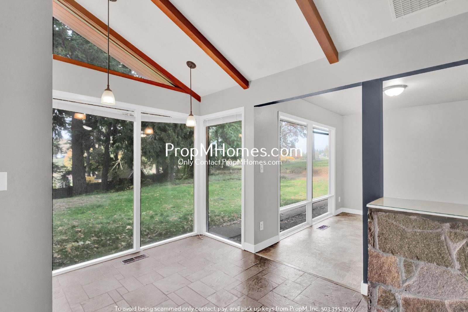 Private 20-Acre Retreat in Oregon City – Spacious 3-Bedroom Ranch Home with Scenic Views! property image