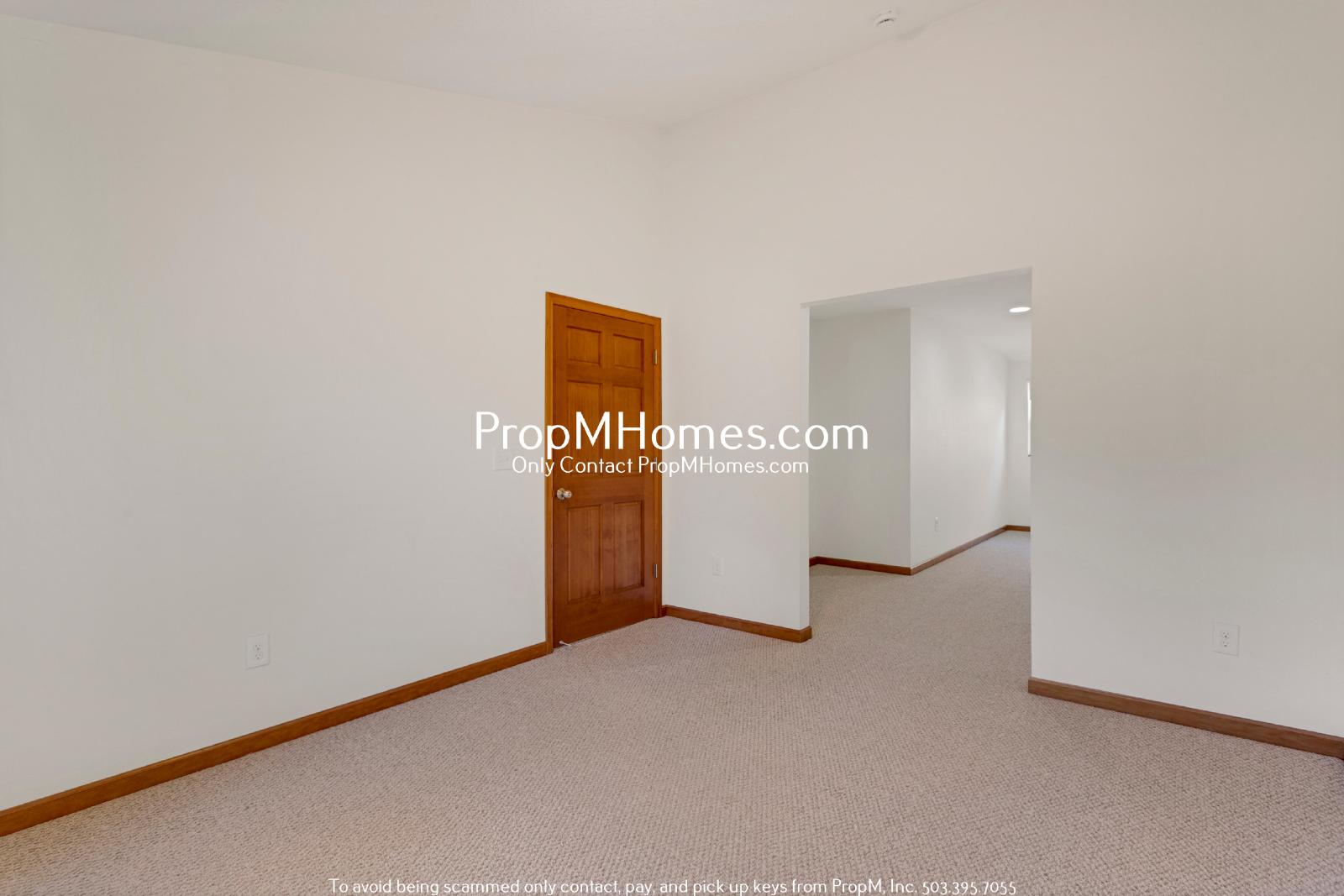 Gorgeous Home Near Multnomah Village - Four Bedrooms! property image