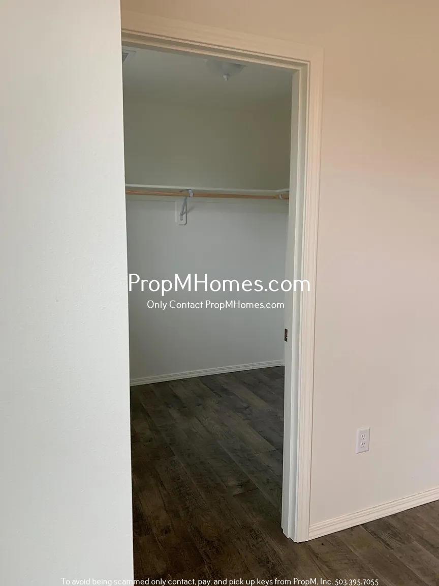 Spacious Three Bedroom Home in McMinnville! property image