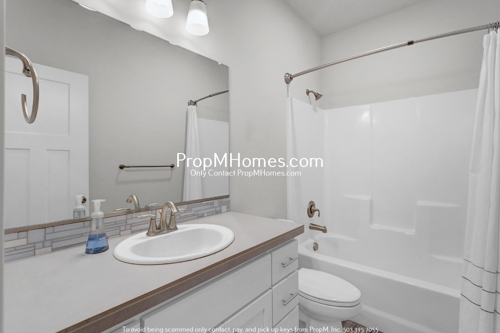 Modern Living in Gresham’s Newest Community! property image