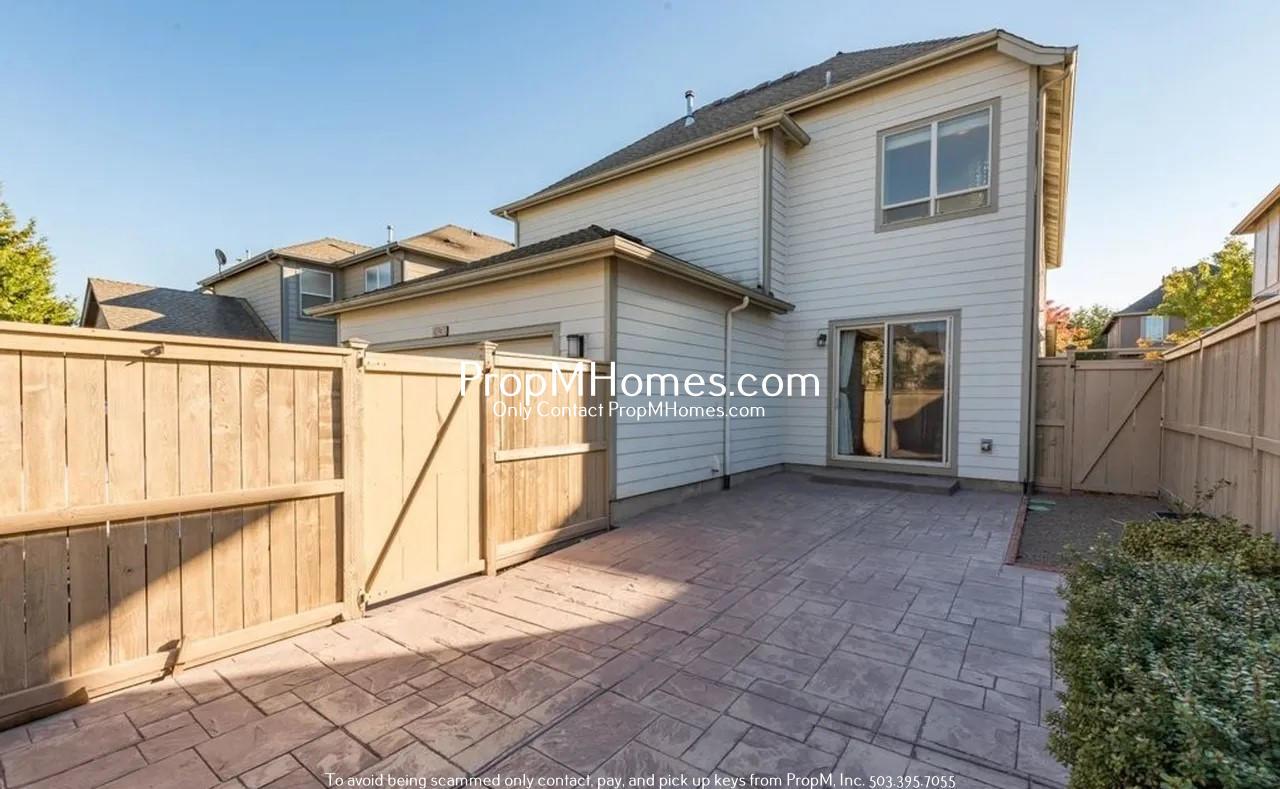 Gorgeous Three Bedroom Home in Villebois! property image