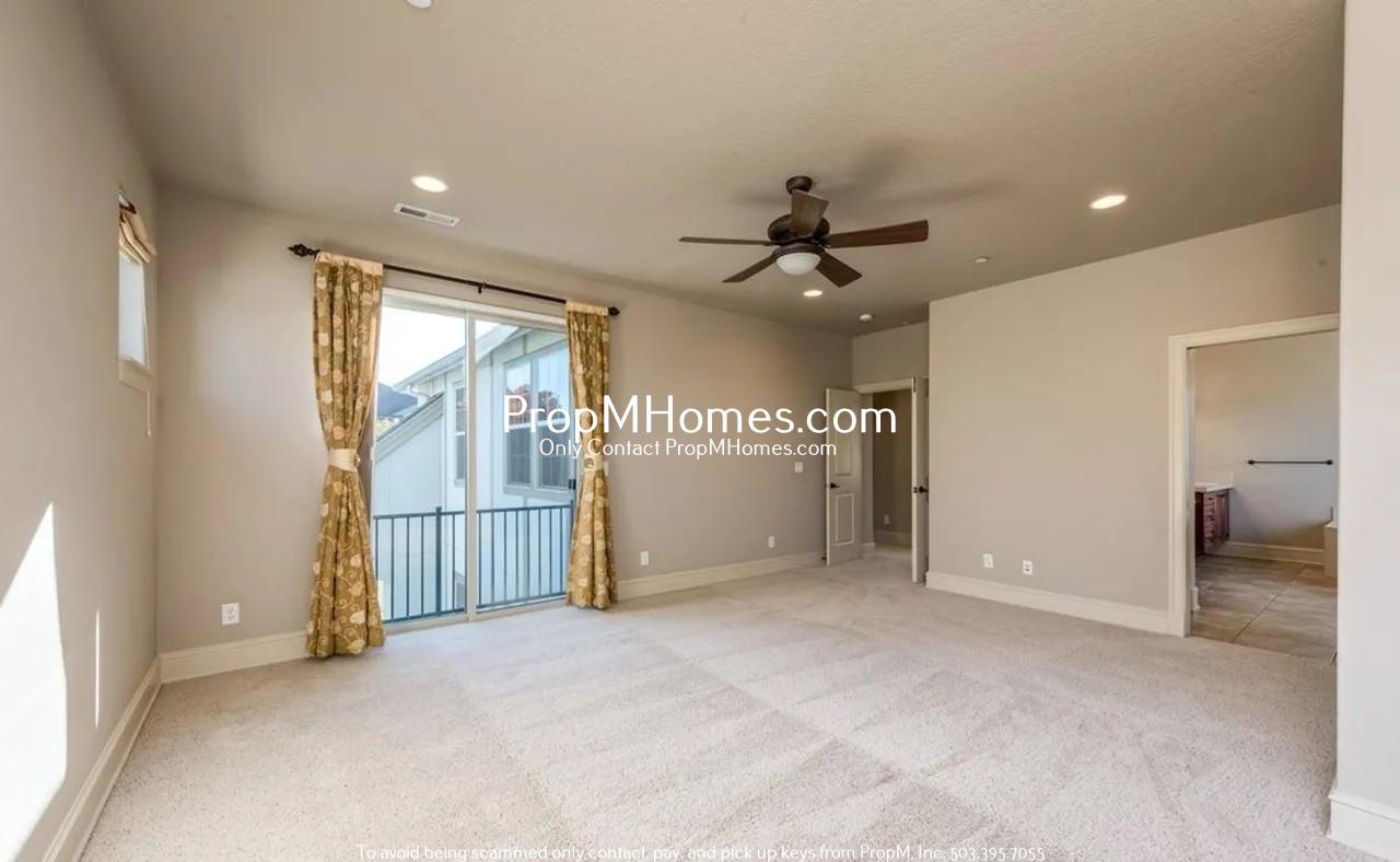 Gorgeous Three Bedroom Home in Villebois! property image