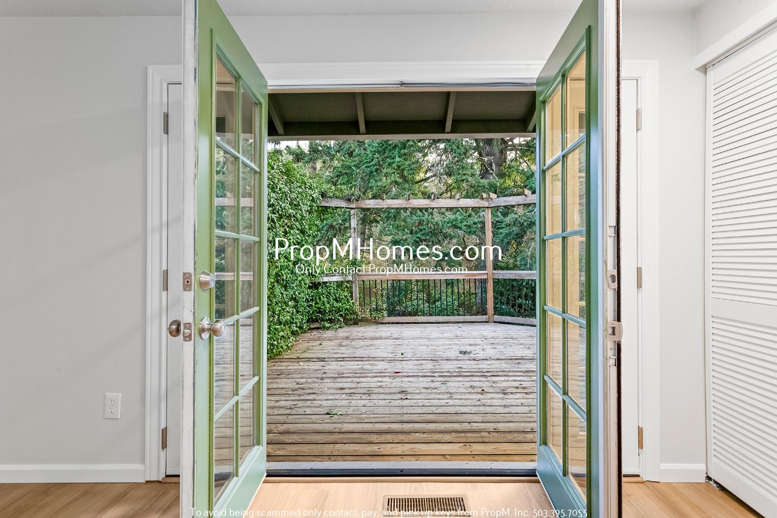 Beautifully Updated Ranch Style Home In Tigard - Like Brand New! property image