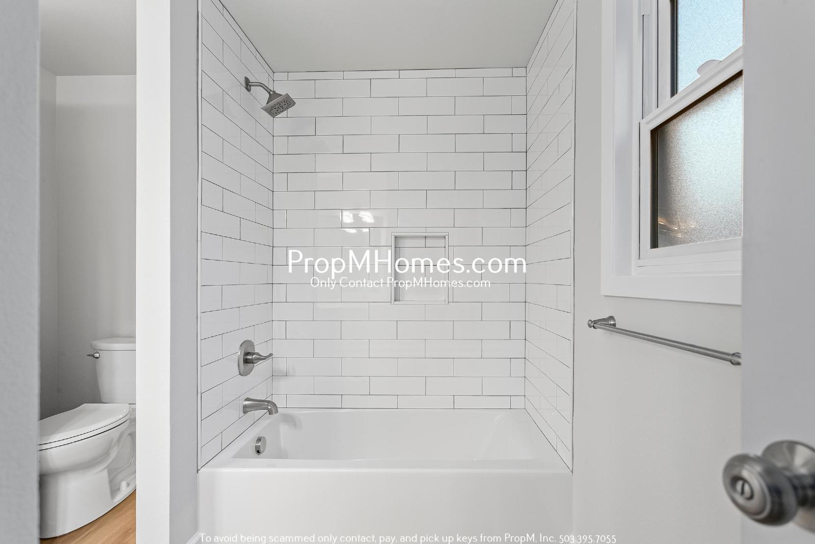 Beautifully Updated Ranch Style Home In Tigard - Like Brand New! property image