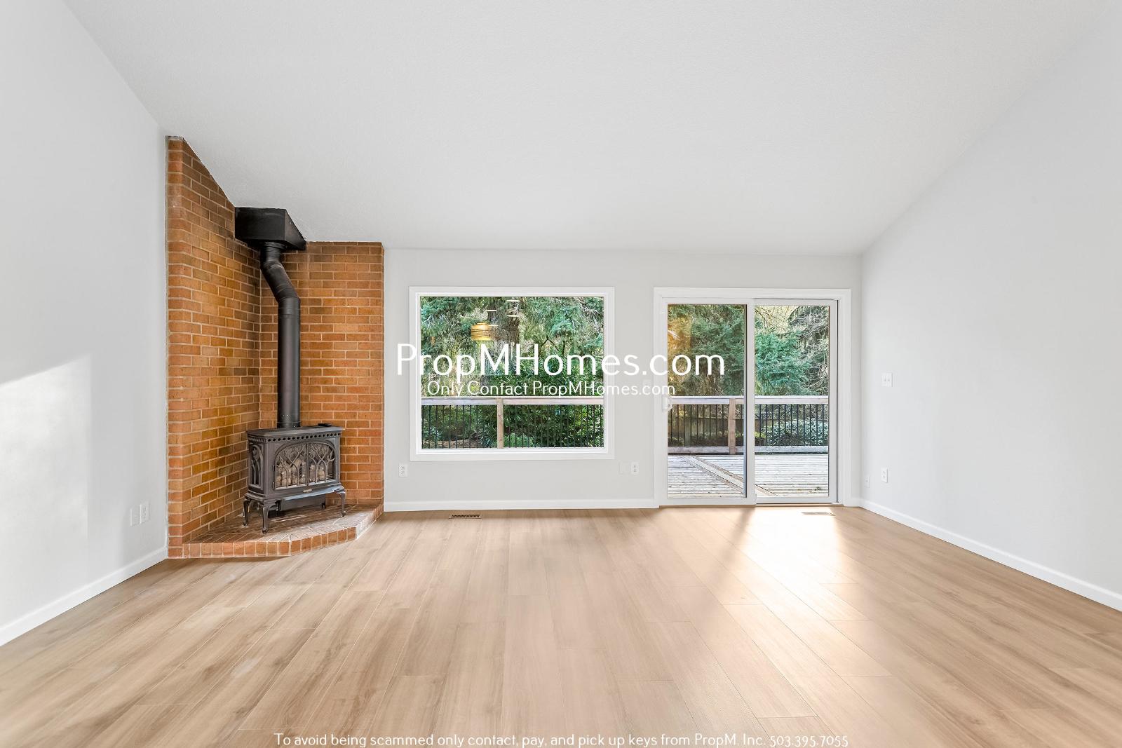 Beautifully Updated Ranch Style Home In Tigard - Like Brand New! property image