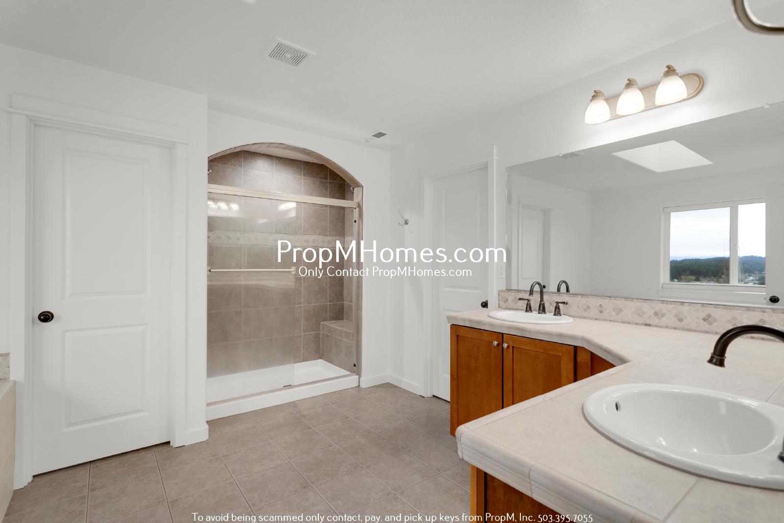 Updated Luxury Five Bedroom Home in Happy Valley! property image