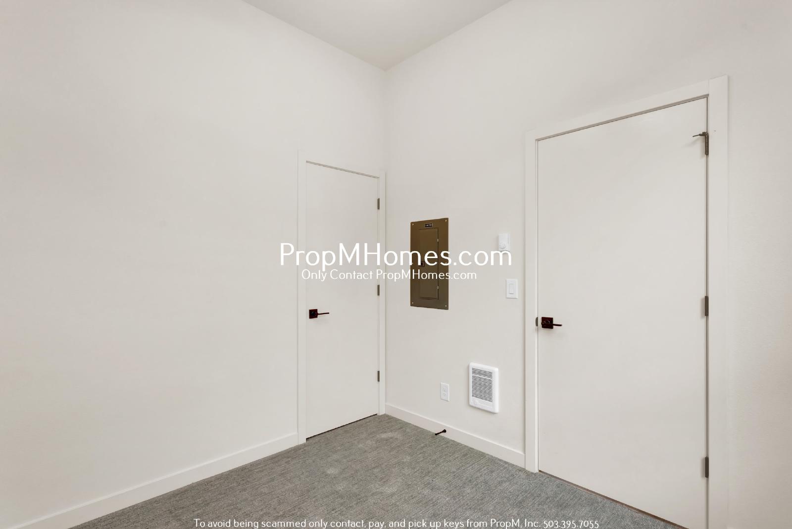 Two Bedroom Modern Oasis with Stunning Views & Designer Finishes property image