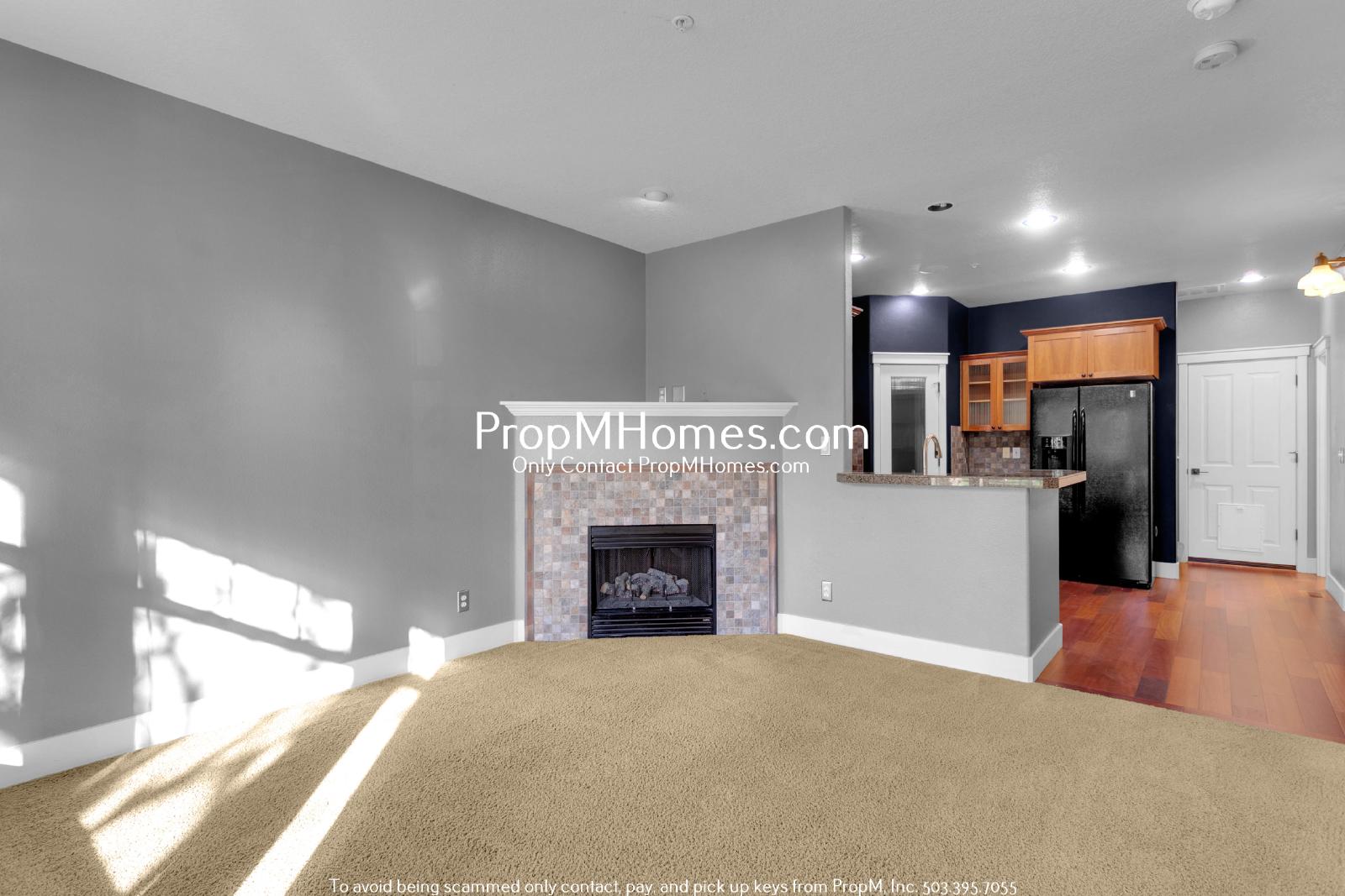 Cozy Two Bedroom Townhome in the Heart of Villebois - Newly Painted Interior! property image