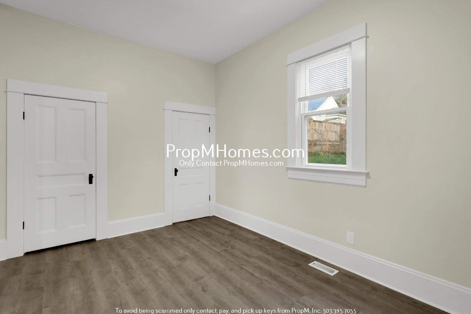 Updated Lair Hill Victorian with Willamette River & Mt Hood Views! property image