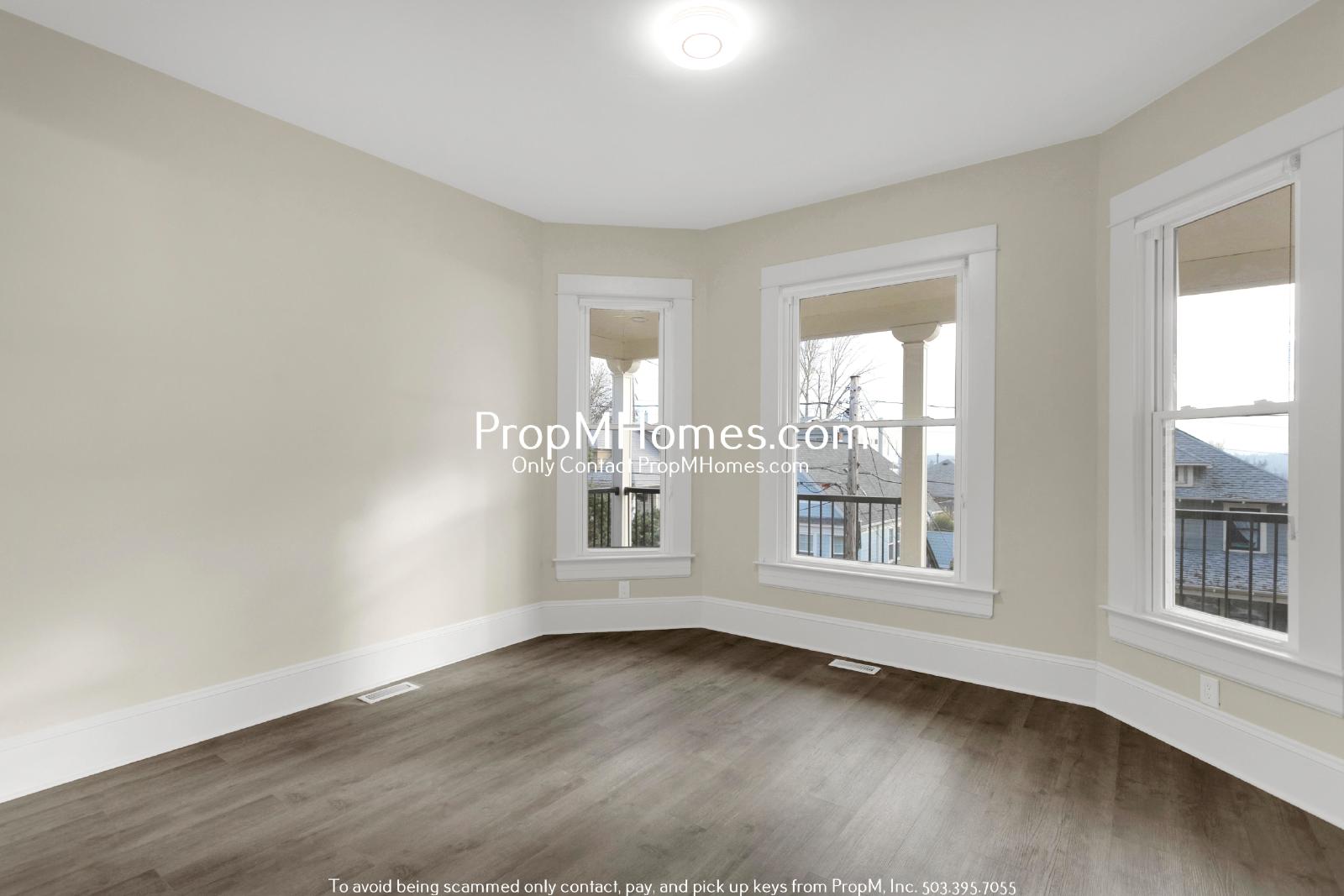 Updated Lair Hill Victorian with Willamette River & Mt Hood Views! property image