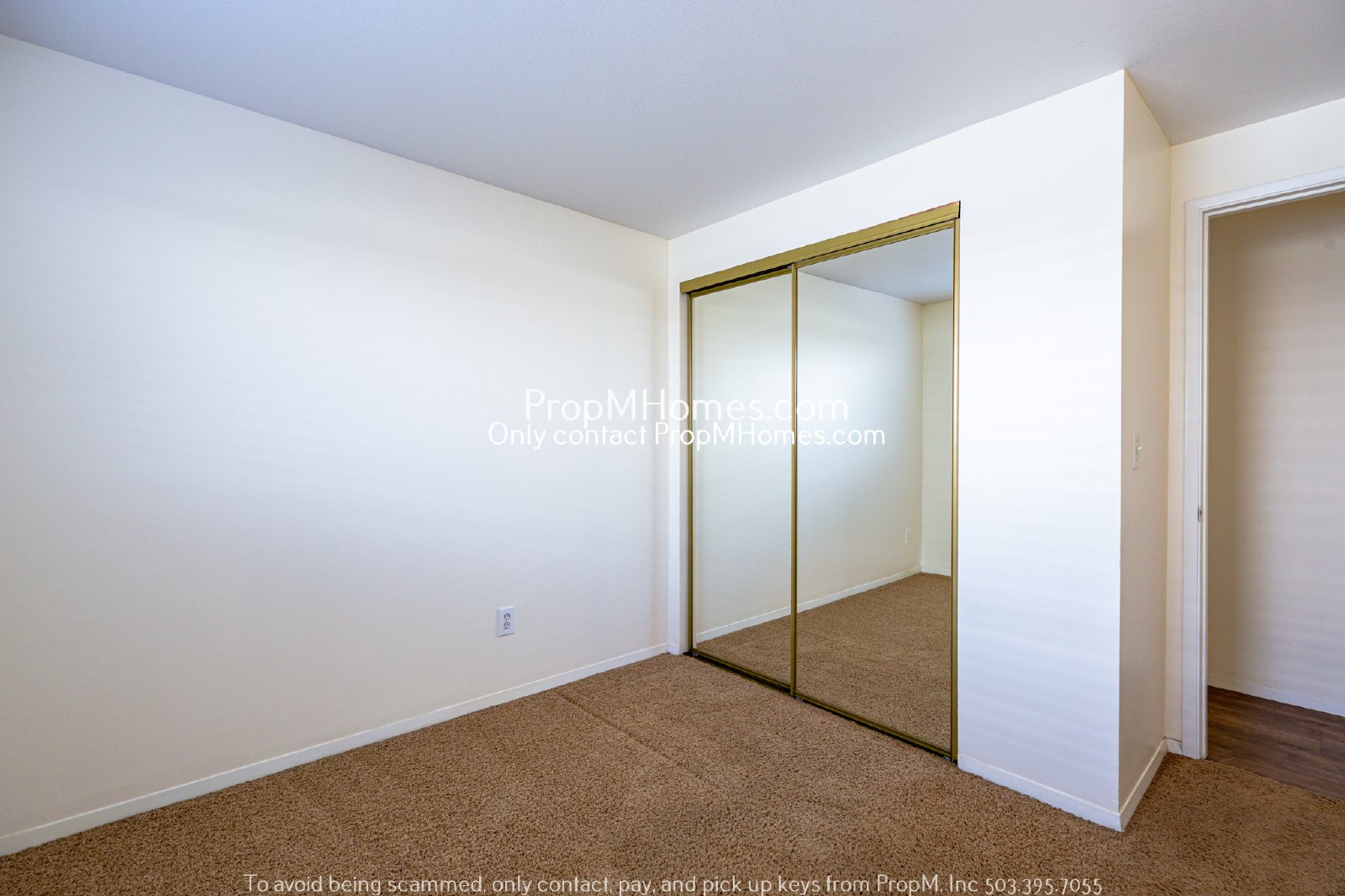 Ground Level Two Bedroom in Multnomah Village! property image