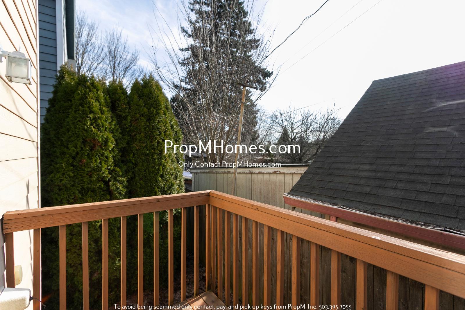 Cozy Three Bedroom Home in SE - New Photos! property image