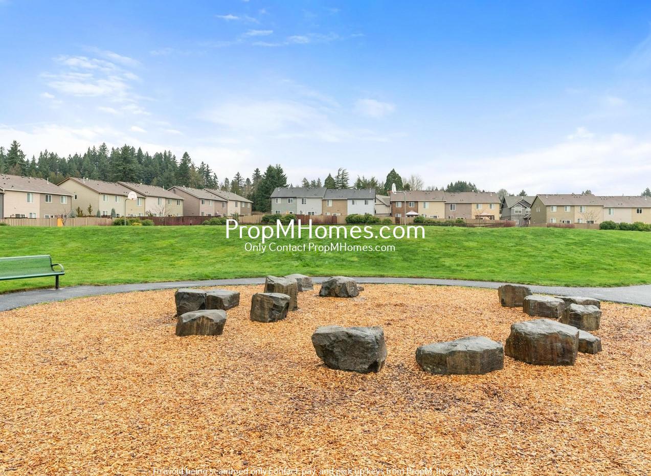 Spacious Four-Bedroom Gem with a Bonus Room! property image