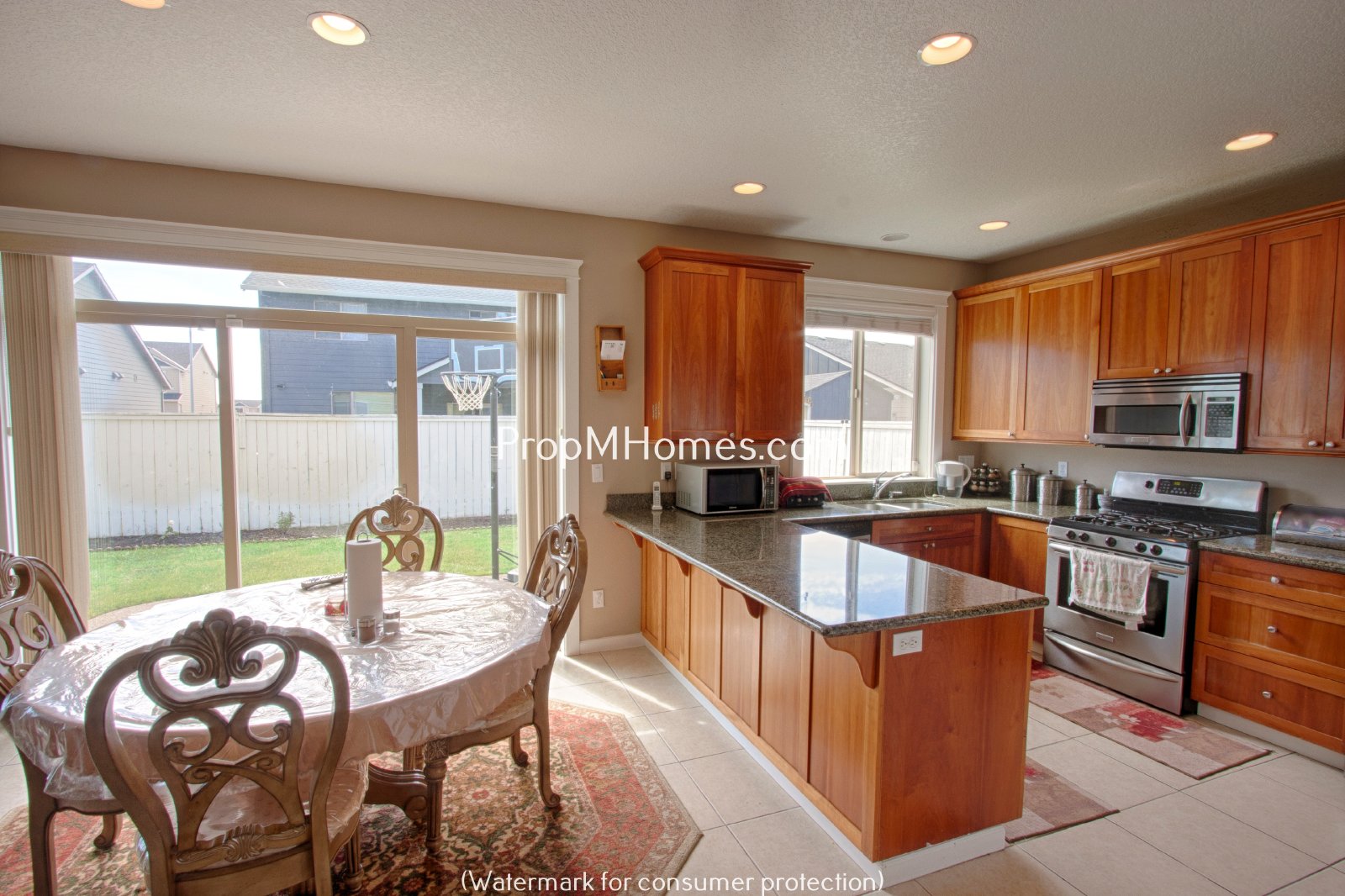 Beautiful Five Bedroom Craftsman Style Home in Molalla! property image