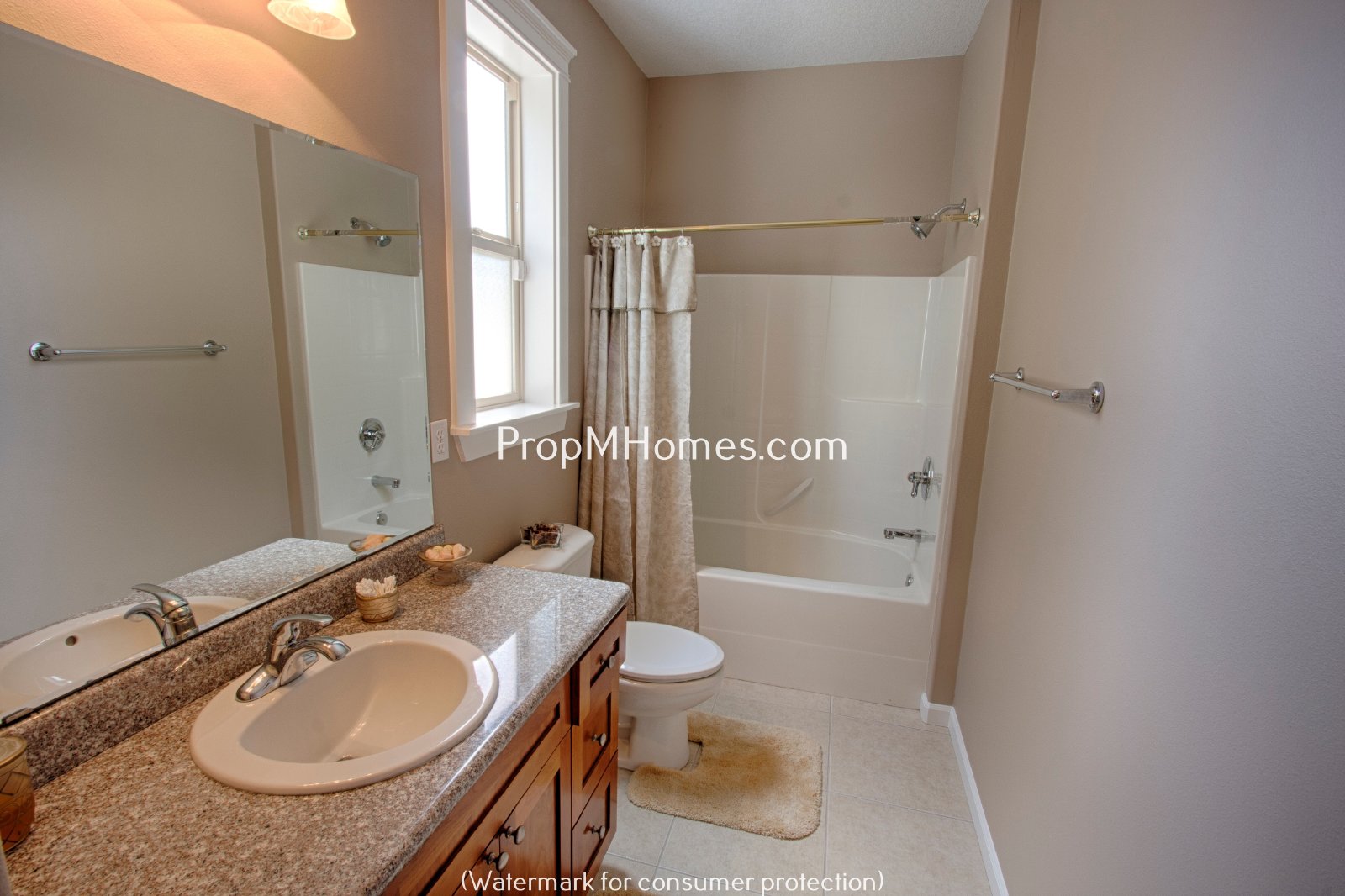 Beautiful Five Bedroom Craftsman Style Home in Molalla! property image