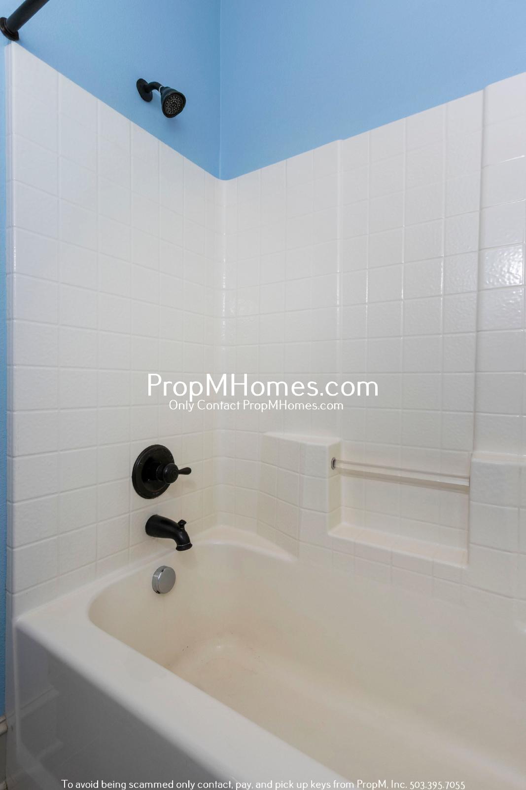 Beautiful Three Bedroom Home in Villebois! property image