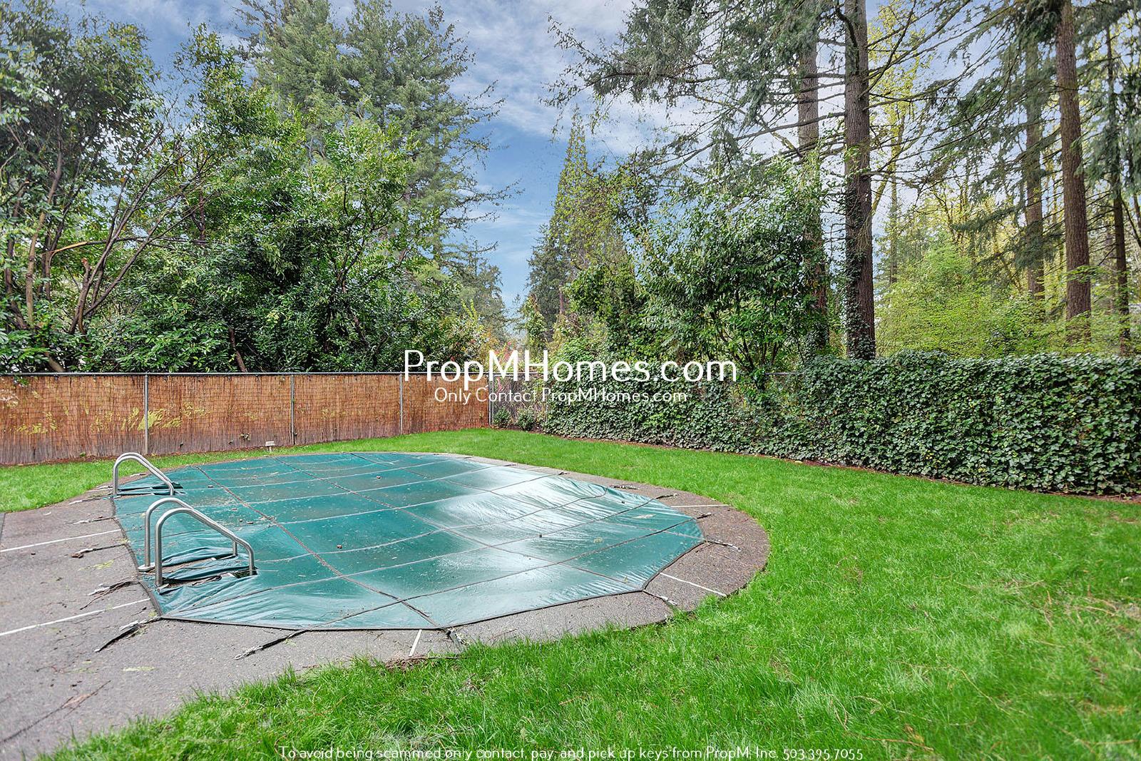 Charming Updated First Addition Cottage! property image