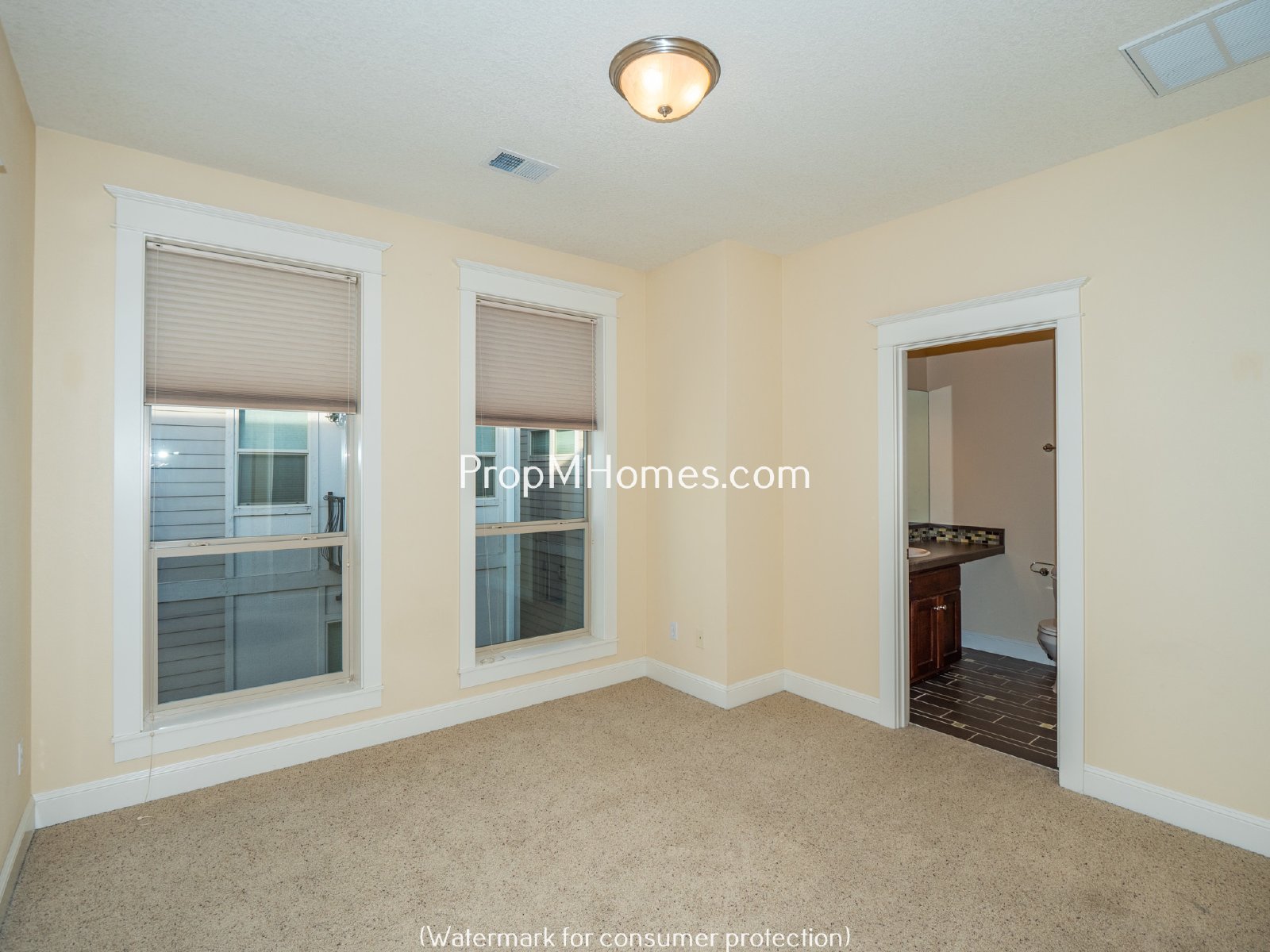 Stunning Humboldt Two Bedroom Townhouse w/ Two Primary Suites! property image