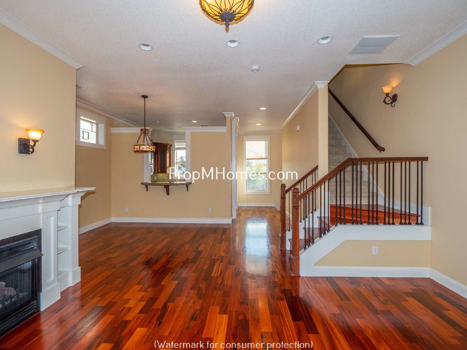 Stunning Humboldt Two Bedroom Townhouse w/ Two Primary Suites! property image