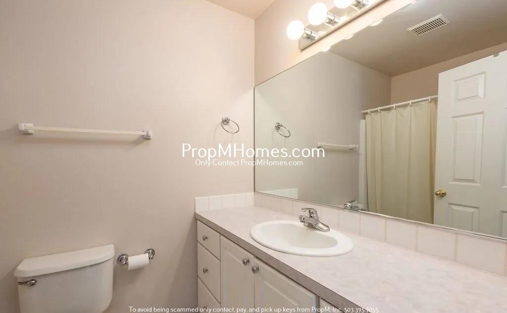 Cozy One Level Three Bedroom Home in Sherwood! property image