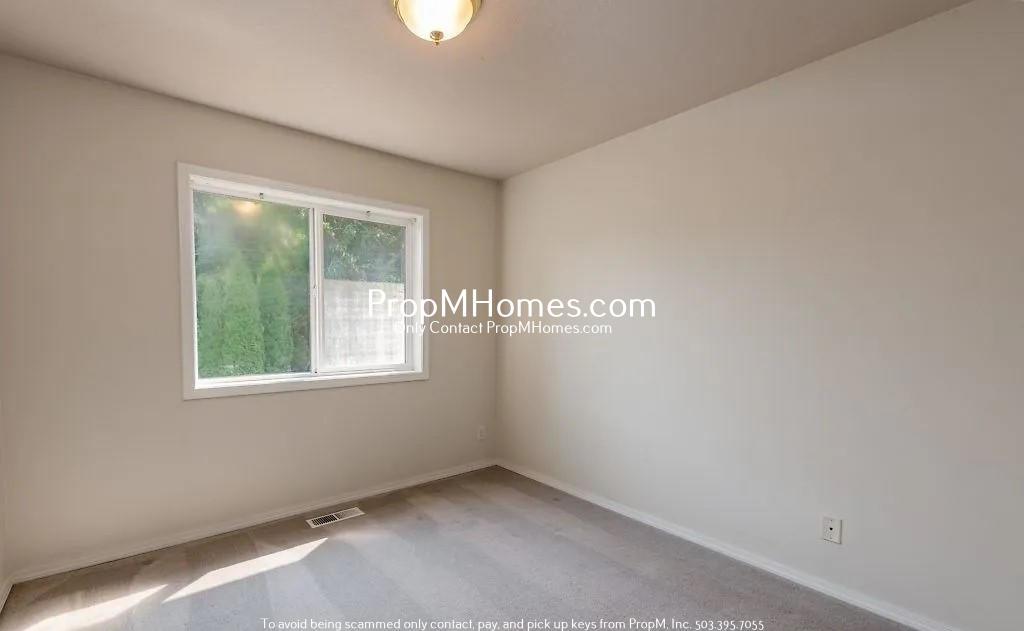 Cozy One Level Three Bedroom Home in Sherwood! property image