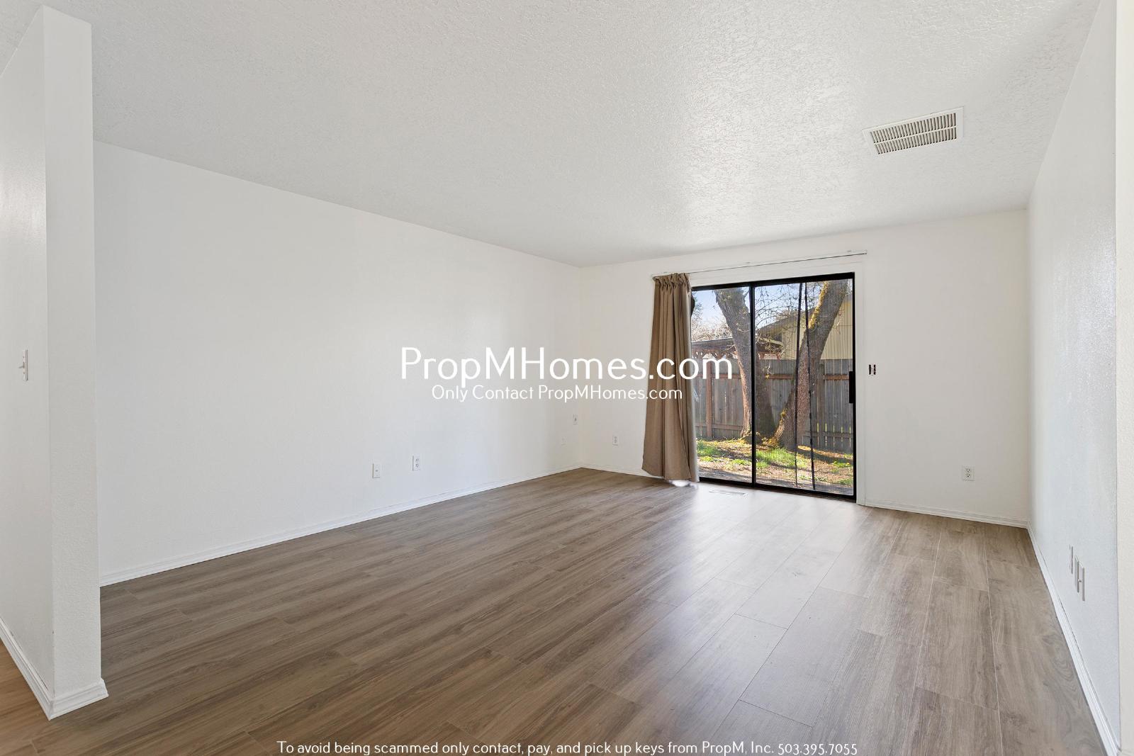 Updated Three Bedroom Home in McMinnville! property image