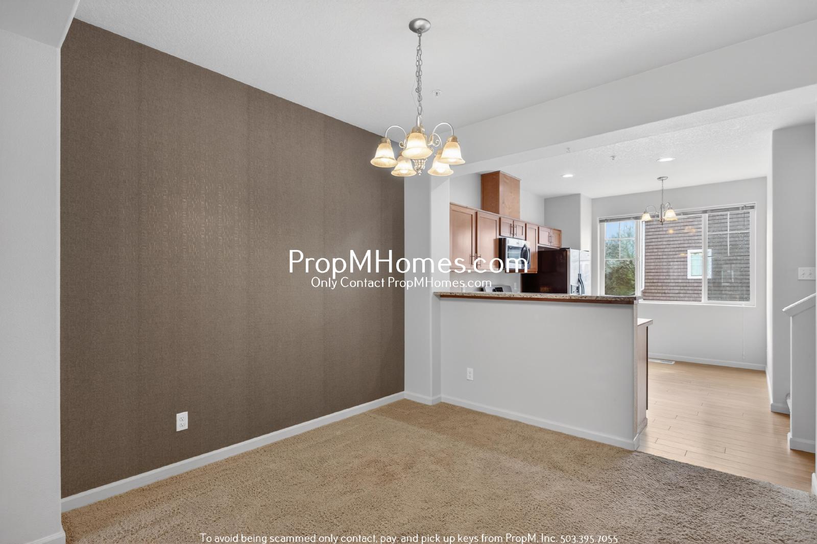 Cozy Two Bedroom Townhome in Amberglenn! property image